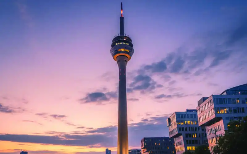 Professionelle Teppichreinigung - Abholservice Düsseldorf.